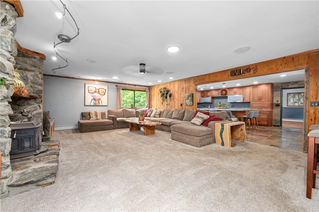 24 Lincoln Drive