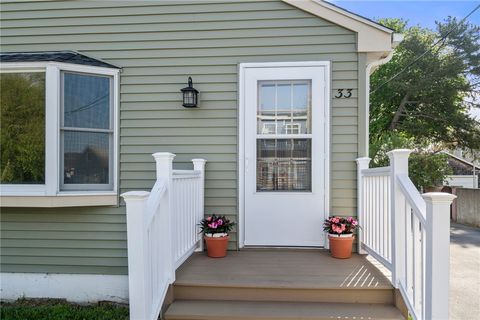 33 Morgan Street Portsmouth RI 02871