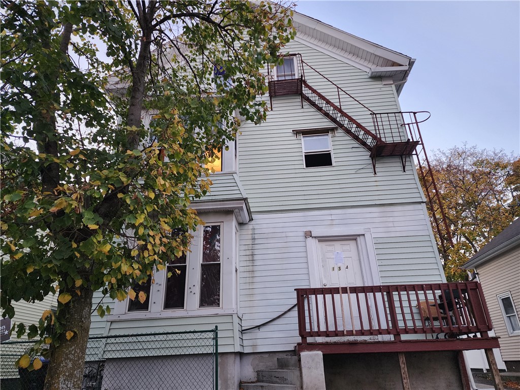 132 Putnam Street