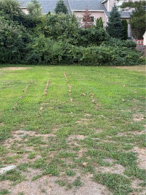 15 Standring Street Cumberland RI 02864