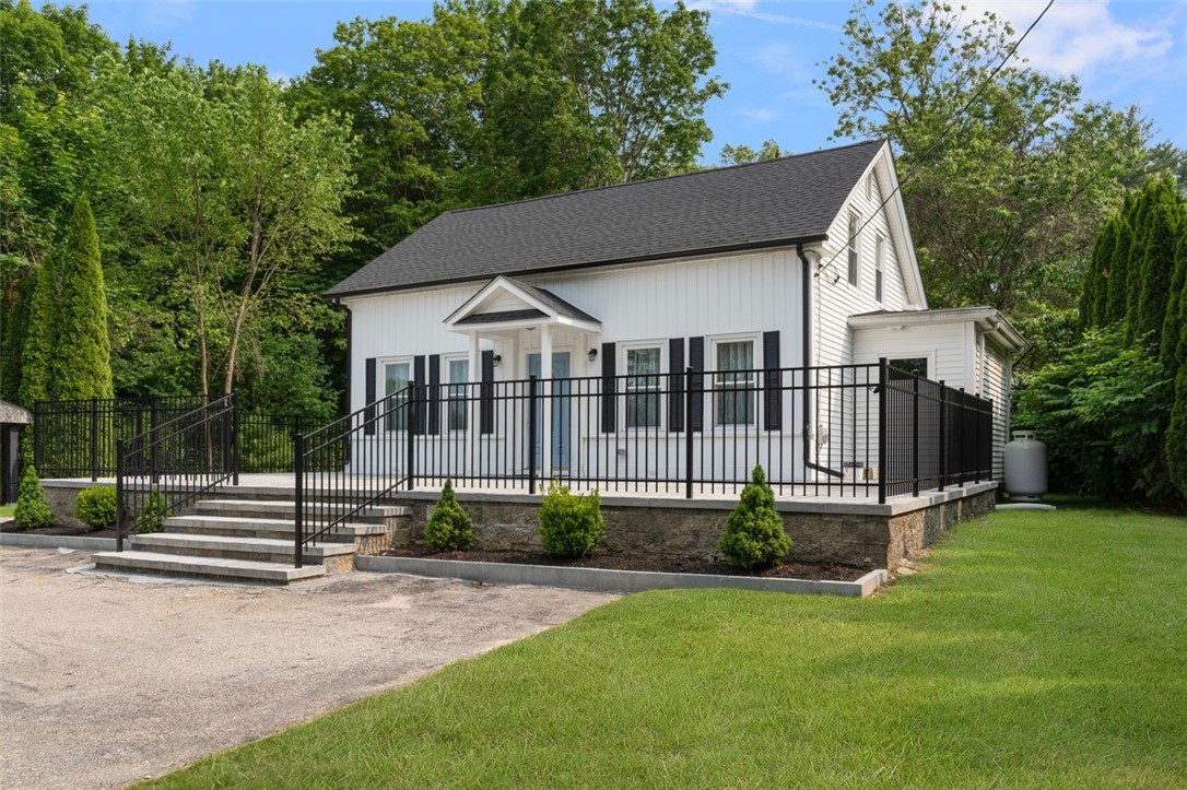 672 Putnam Pike