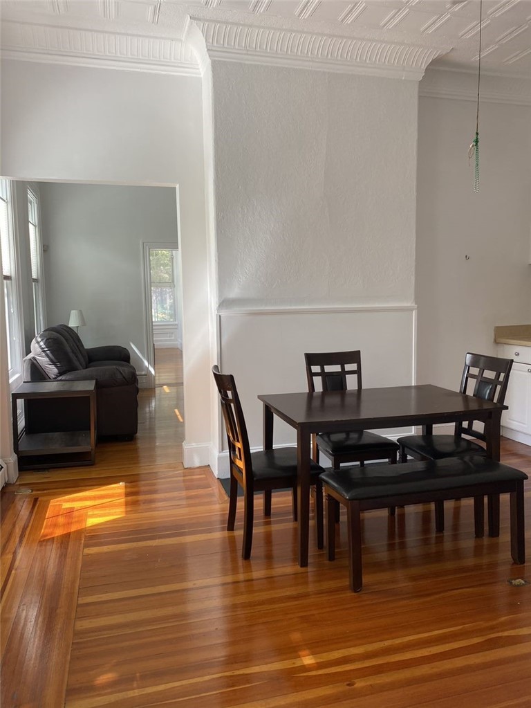 339 Thayer Street