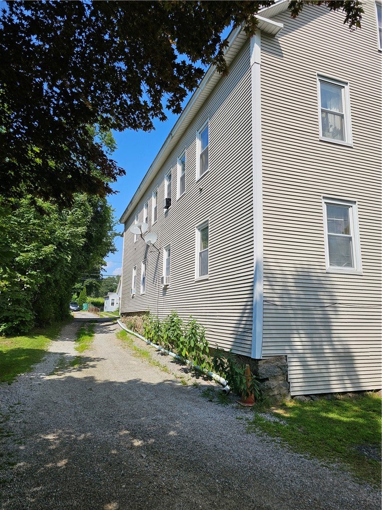 1214 Main Street 1216