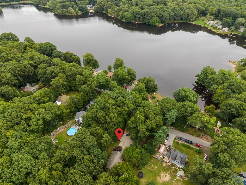163 Lake Washington Drive