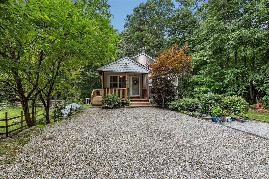 163 Lake Washington Drive