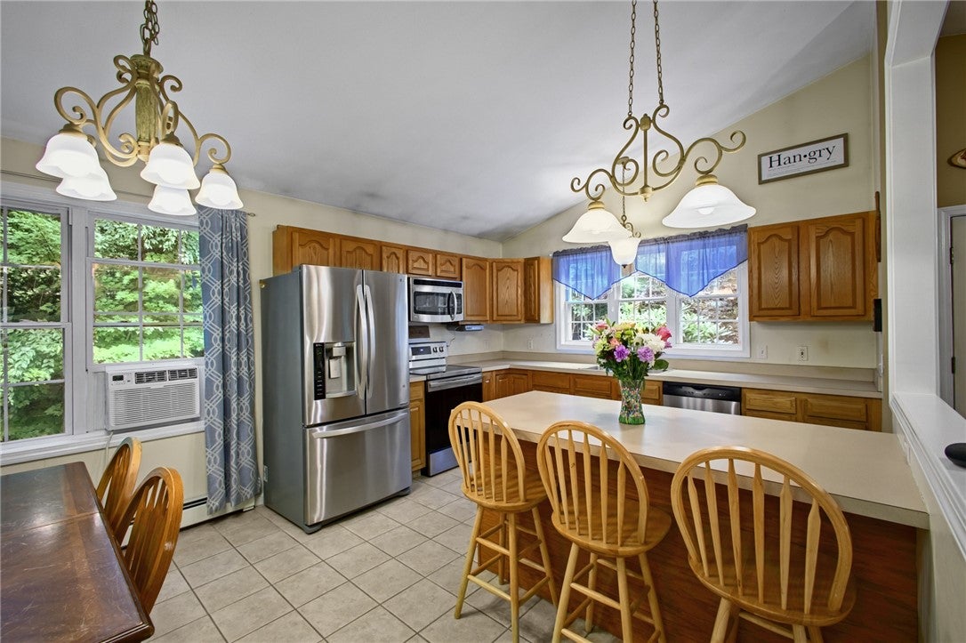 163 Lake Washington Drive