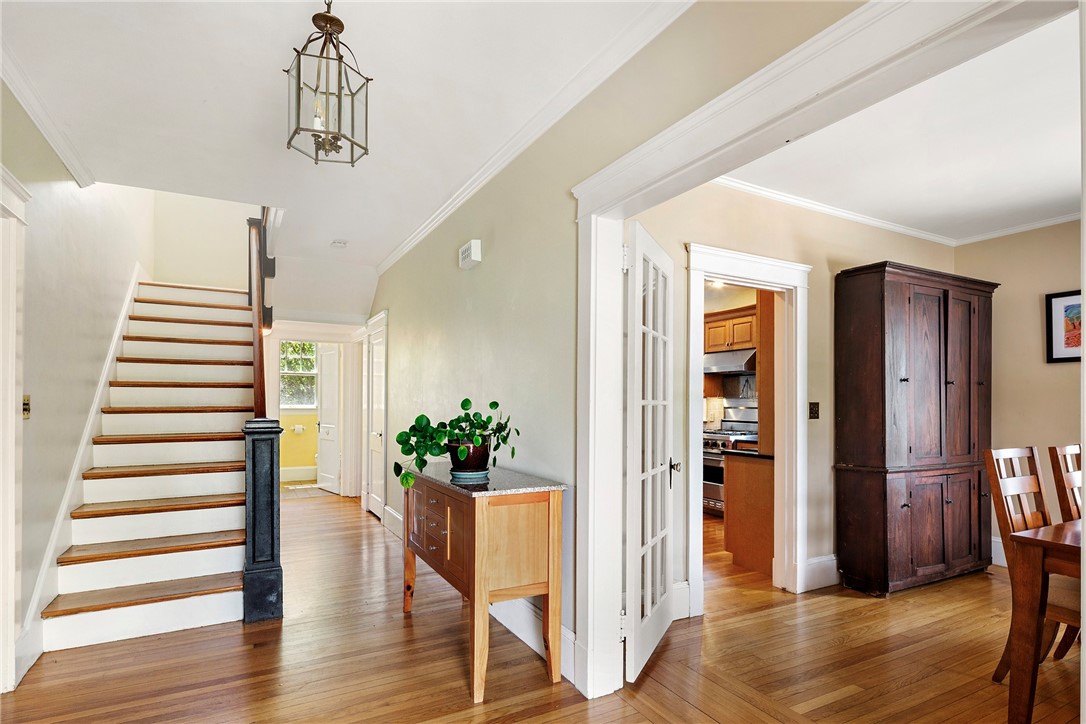 27 Cranston Avenue