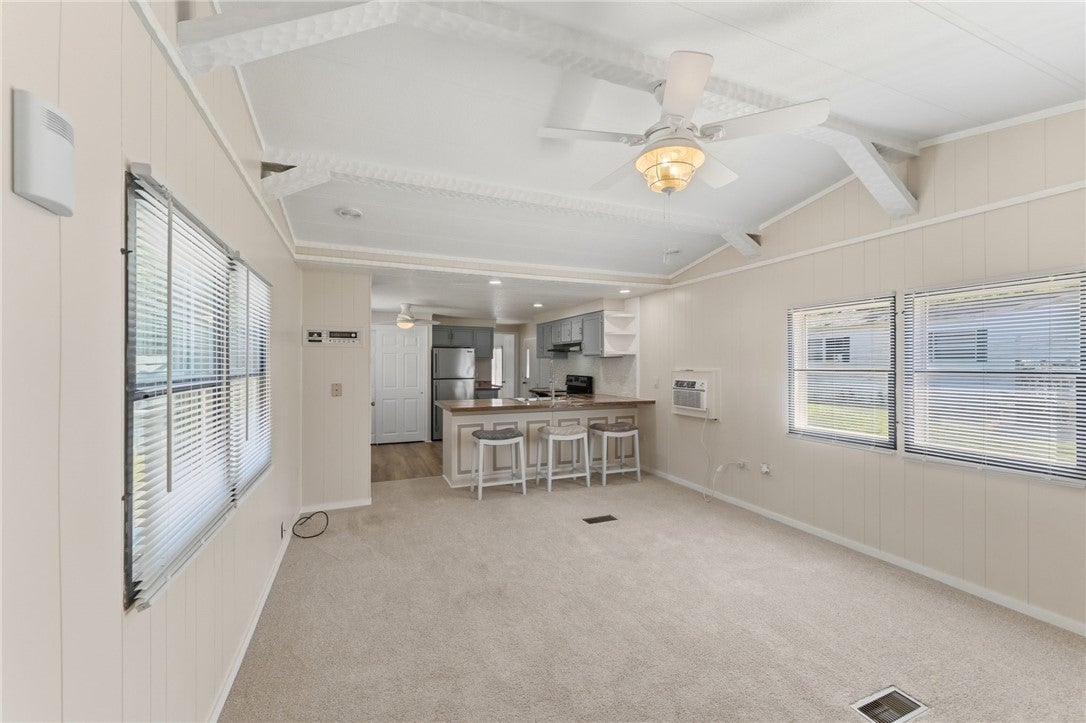 61 Oak Terrace