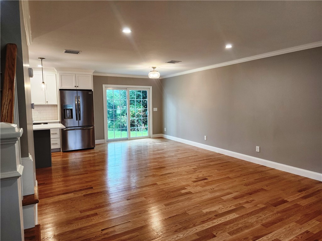 3 Sutcliffe Avenue