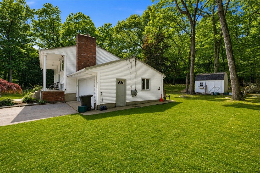 77 Pine Hill Avenue
