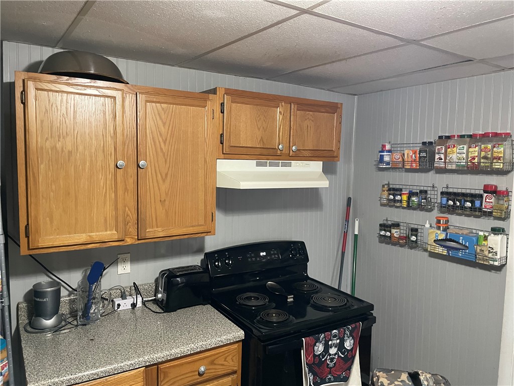 133 East School Street