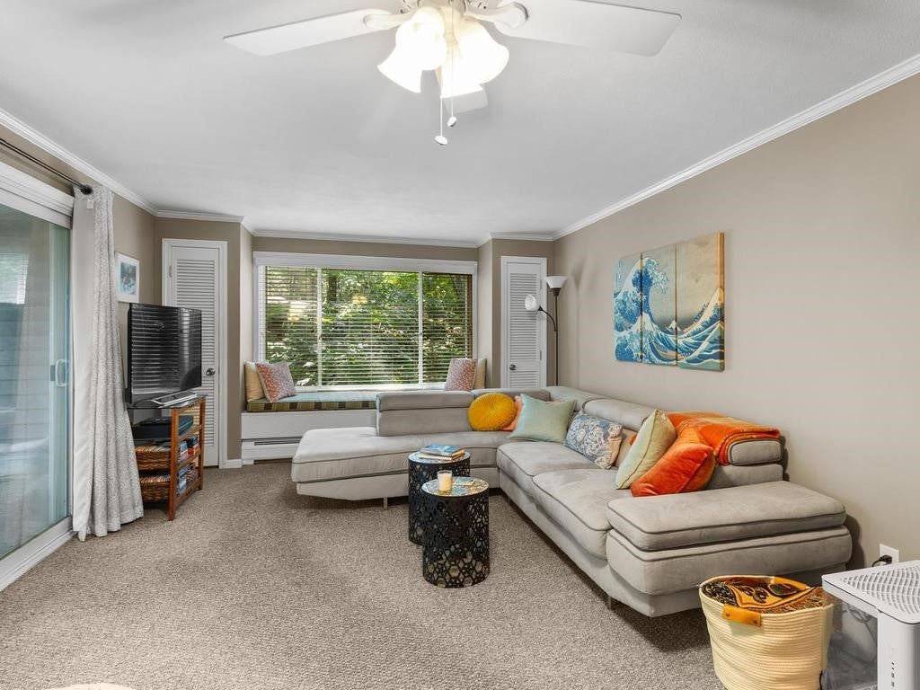 7 Wake Robin Road 310