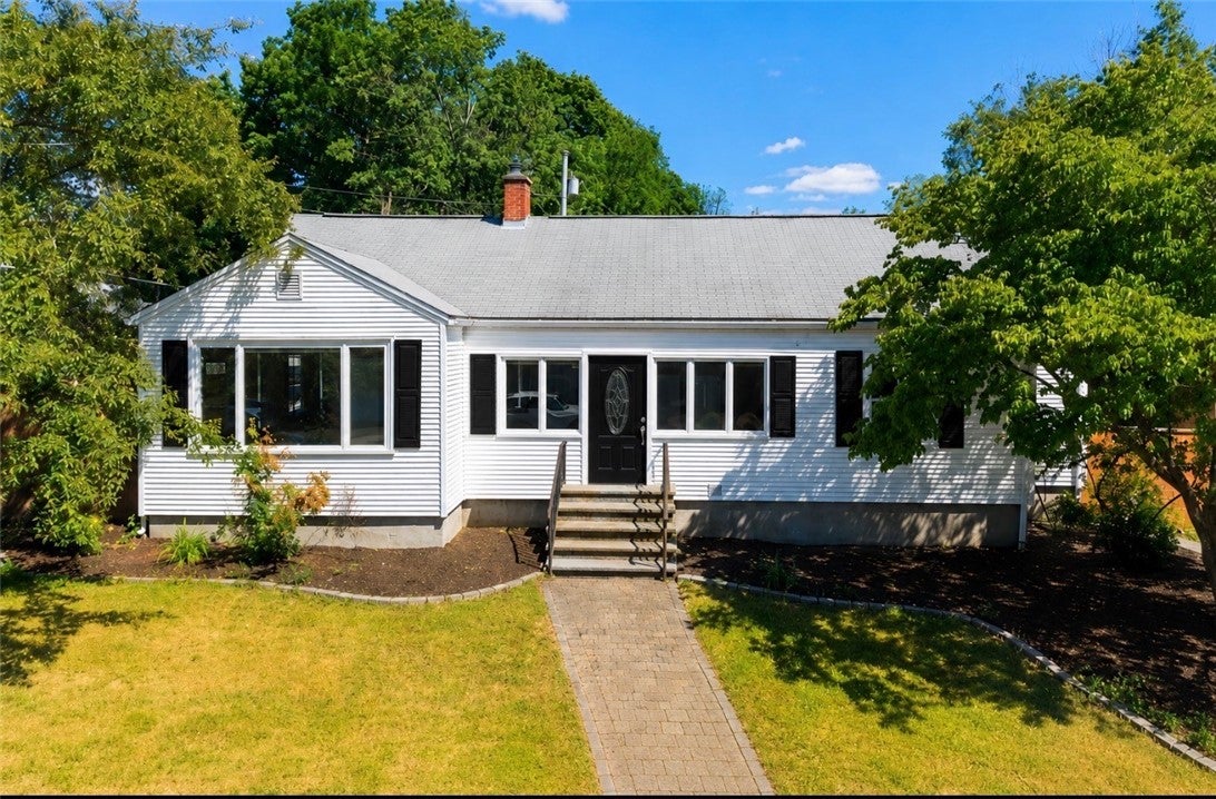 118 Summit Avenue