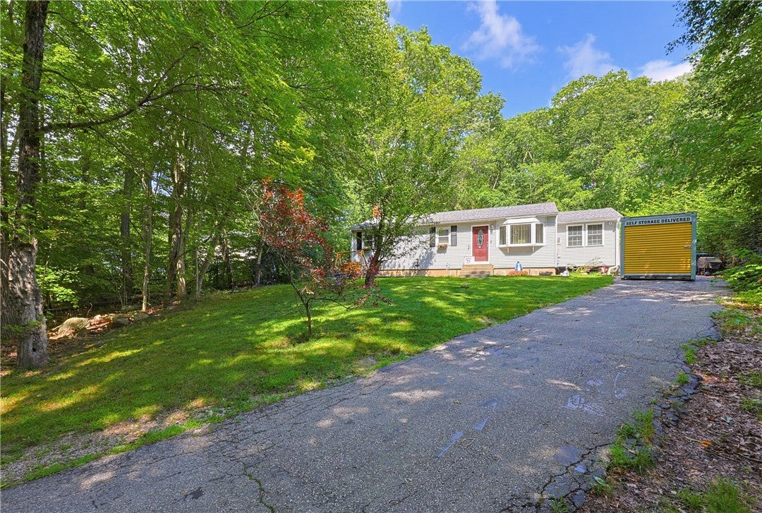417 Lake Washington Drive