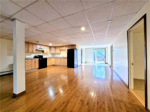 196 Angell Road 1 Lincoln RI 02865