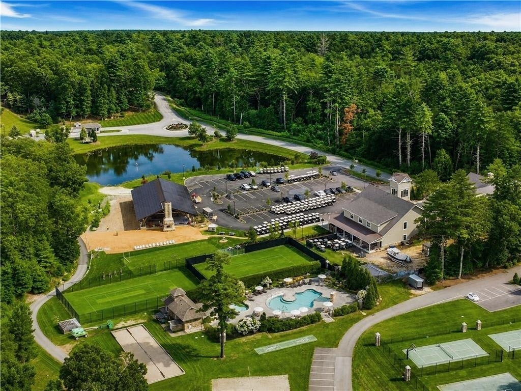 2 White Hawk Ridge C