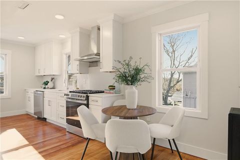 85 Bayview Avenue 1 Bristol RI 02809