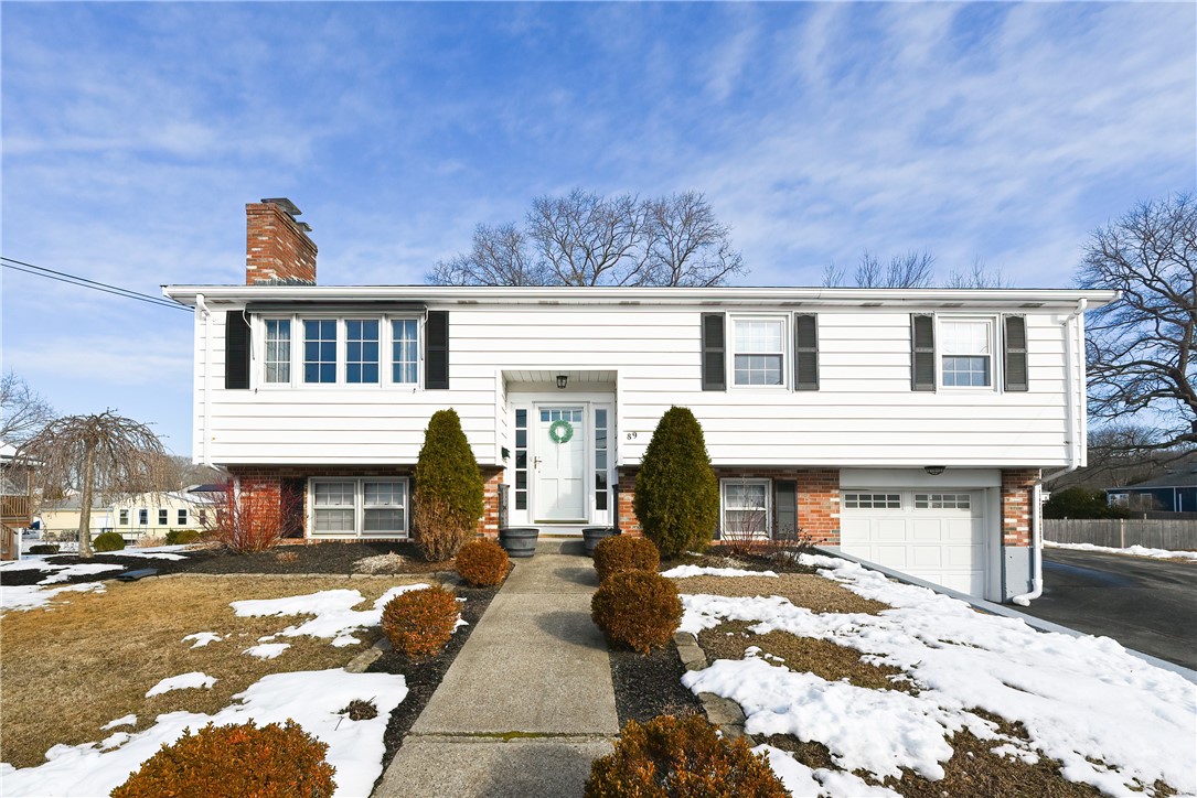 Woonsocket, Rhode Island 02895, United States, 3 Bedrooms Bedrooms, ,2 BathroomsBathrooms,Residential,Active,78031