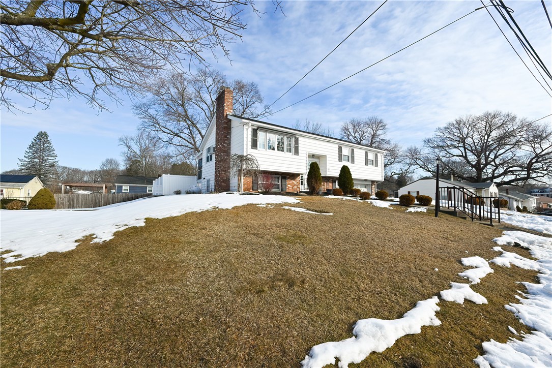 Woonsocket, Rhode Island 02895, United States, 3 Bedrooms Bedrooms, ,2 BathroomsBathrooms,Residential,Active,78031