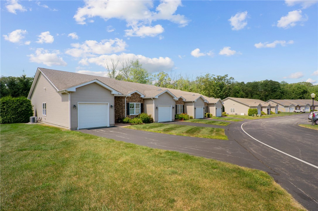 41 Breakneck Hill Road 26