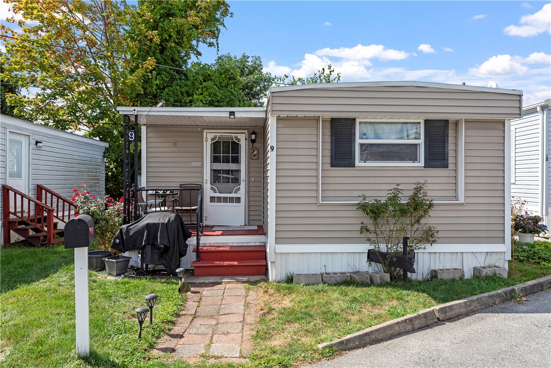 View Pawtucket, RI 02861 mobile home