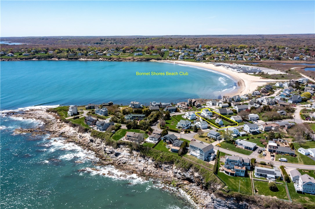 Narragansett, Rhode Island 02882, United States, 4 Bedrooms Bedrooms, ,4 BathroomsBathrooms,Residential,Pending,127233