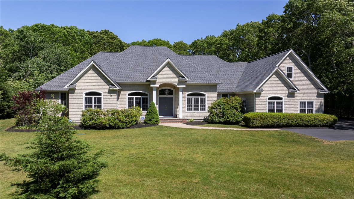11 Yarmouth Drive