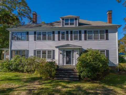 30 White Rock Road Road Warwick RI 02889