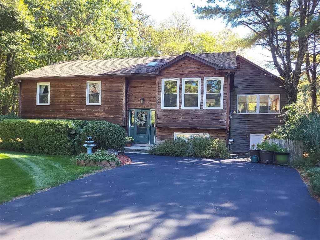 6 Tall Timbers Drive