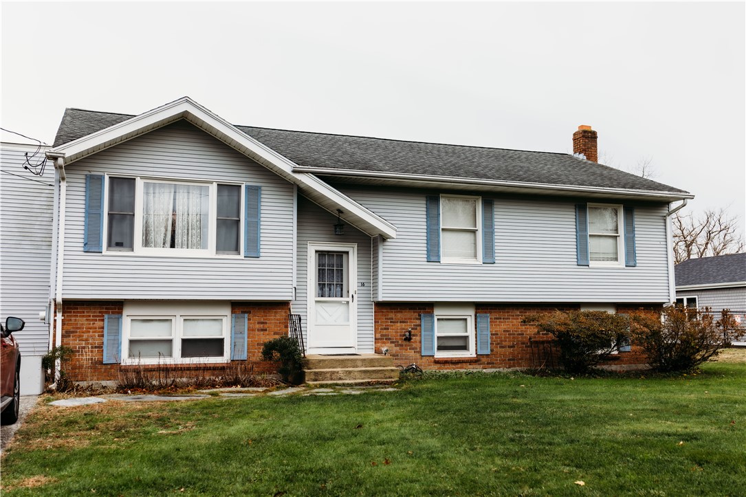 16 Ward Avenue
