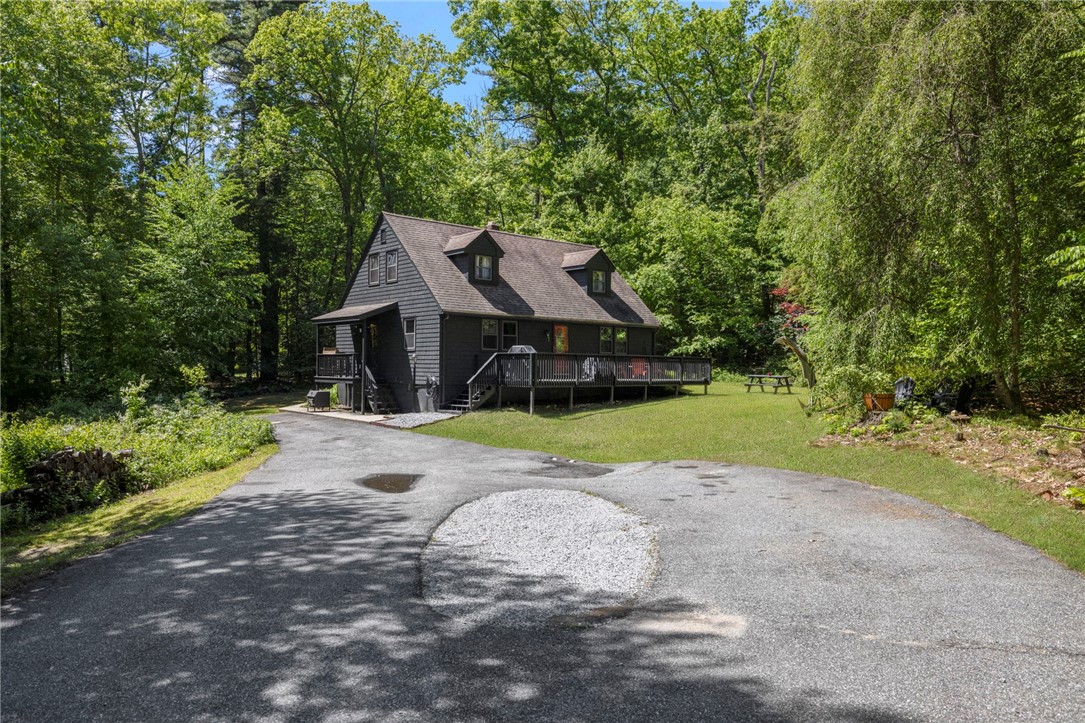7 Spruce Ridge Drive