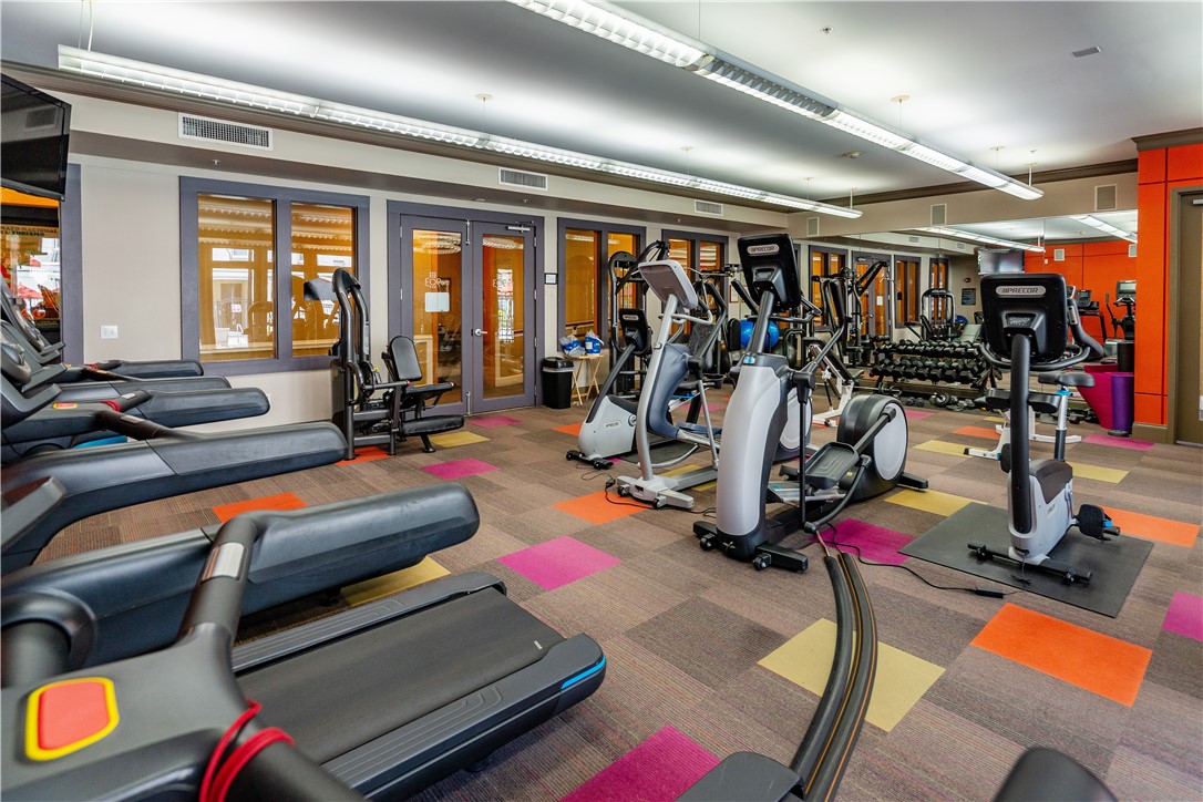 Providence, Rhode Island 02903, United States, 2 Bedrooms Bedrooms, ,1 BathroomBathrooms,Residential,Active,159116