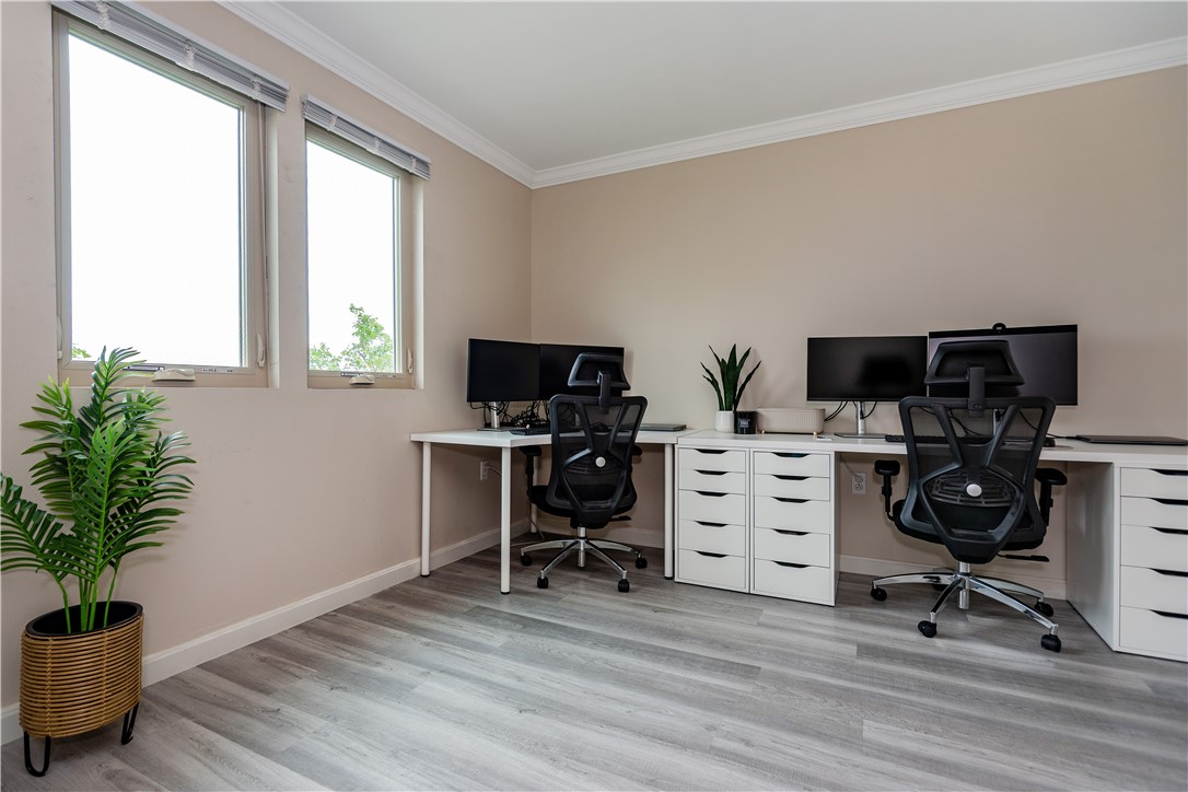 Providence, Rhode Island 02903, United States, 2 Bedrooms Bedrooms, ,1 BathroomBathrooms,Residential,Active,159116