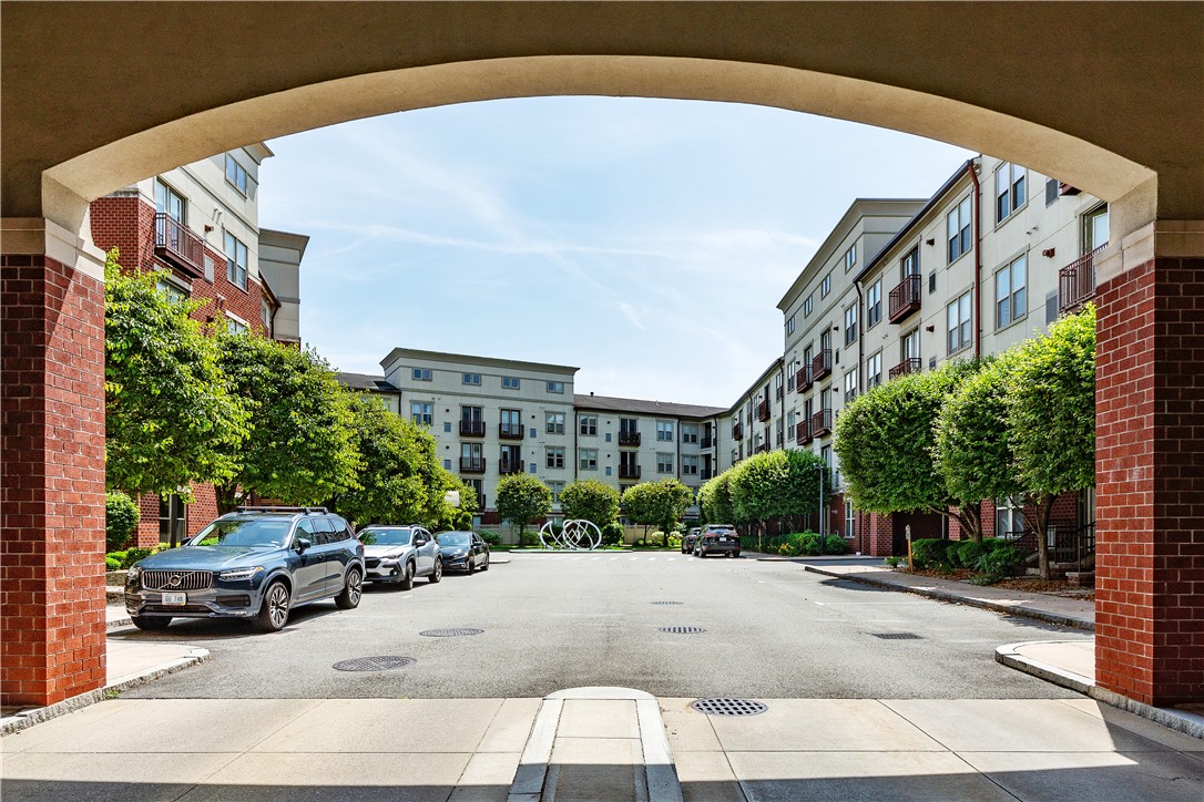 Providence, Rhode Island 02903, United States, 2 Bedrooms Bedrooms, ,1 BathroomBathrooms,Residential,Active,159116