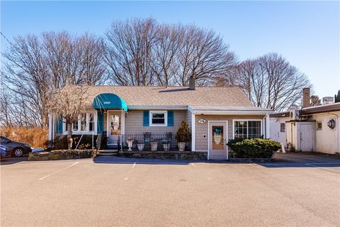3357 East Main Road Portsmouth RI 02871