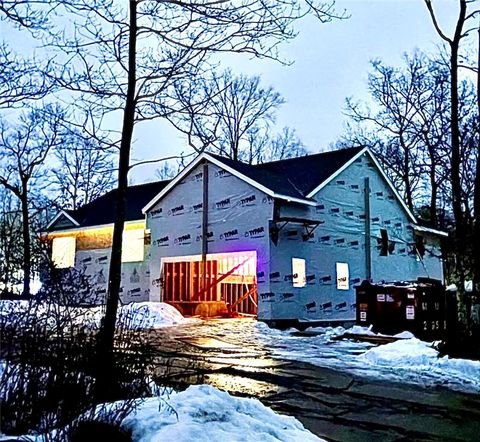 2 Fanning Place Hopkinton RI 02832