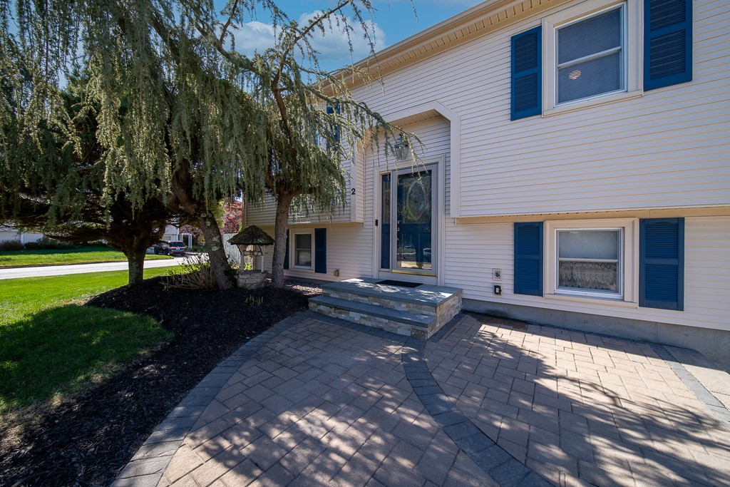 2 Dogwood Drive