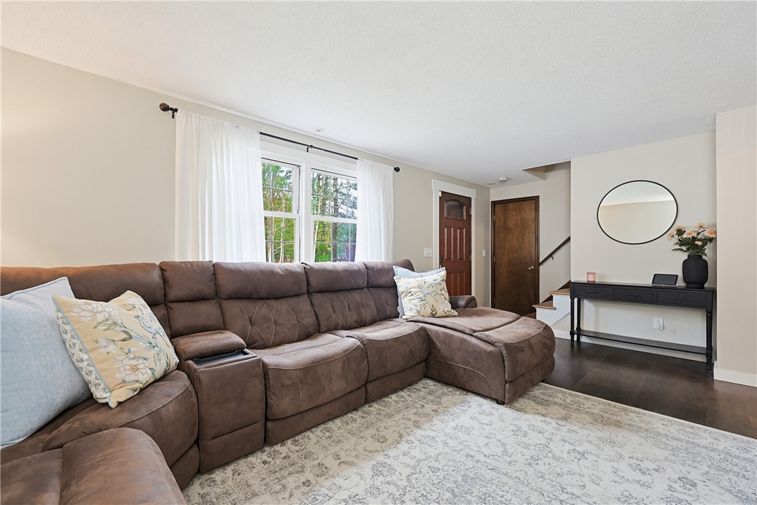 1187 South Precinct Street