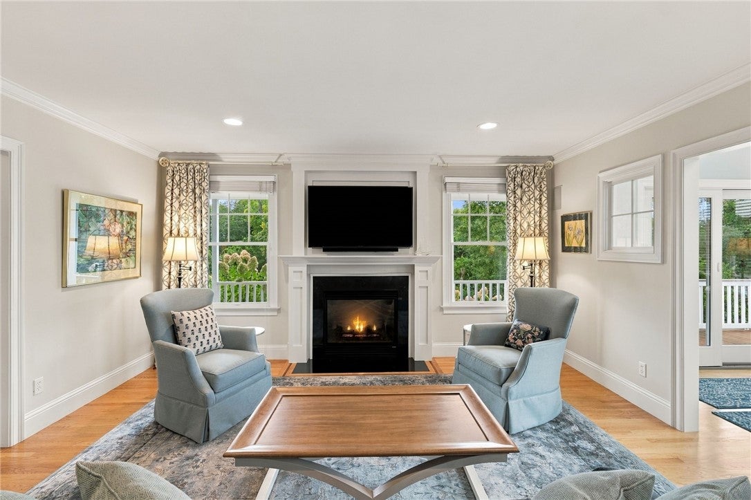 17 Pocasset Lane