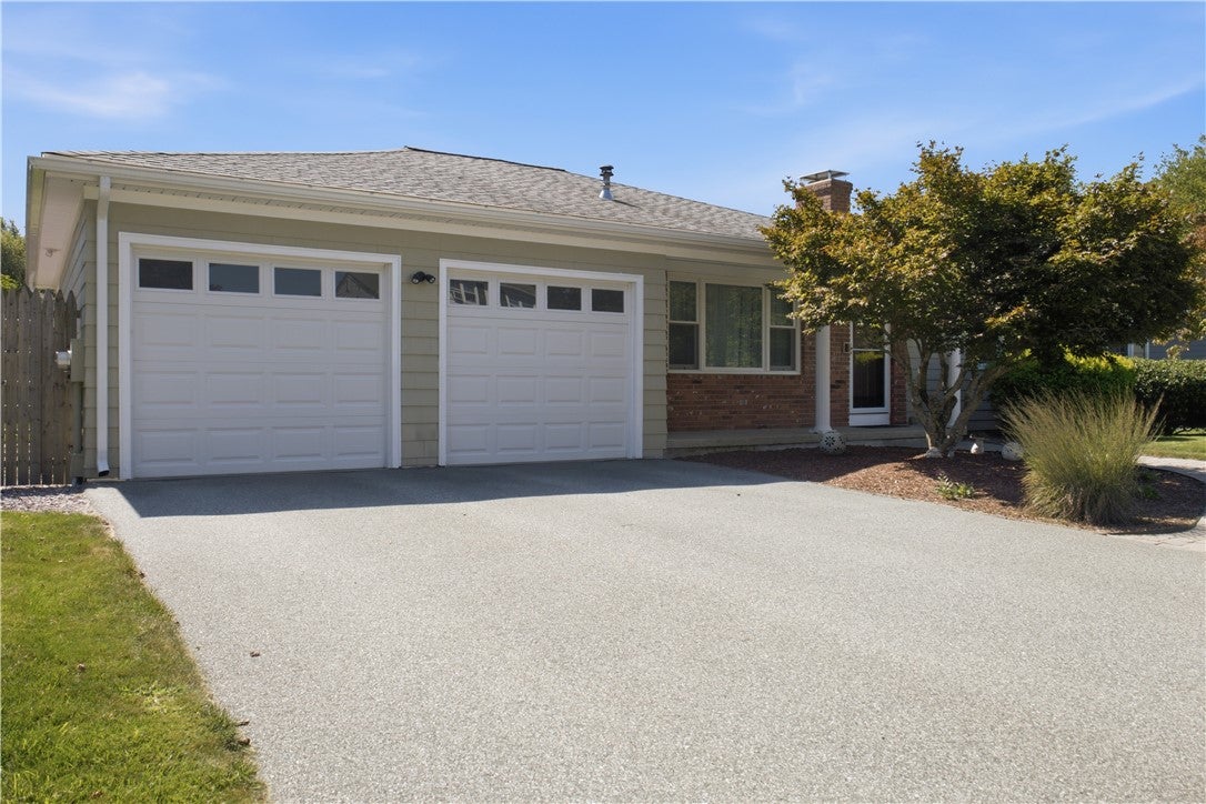43 Bayview Drive