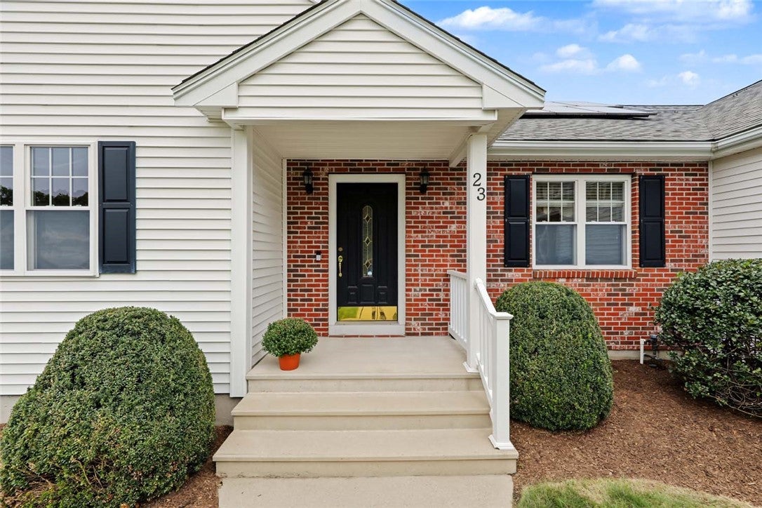 23 Valley Stream Drive