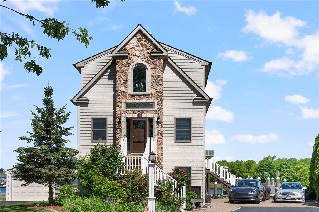 55 Harris Avenue