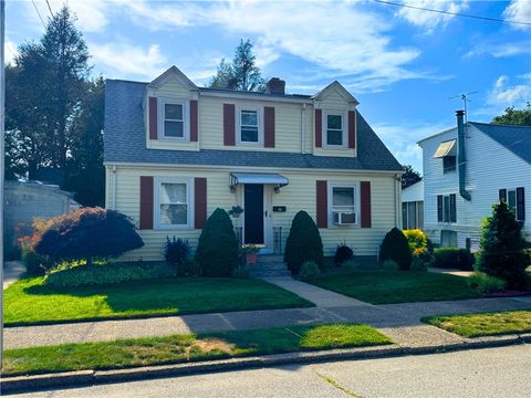 115 Slater Park Avenue Pawtucket RI 02861