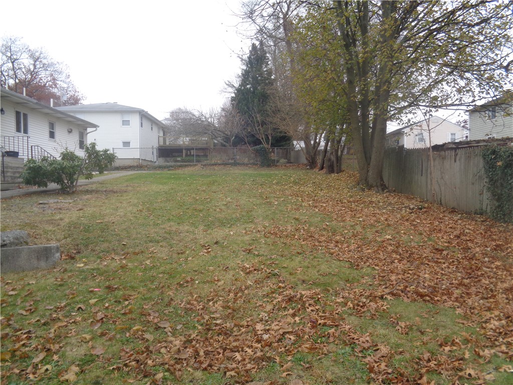 140 lawrence Street 142