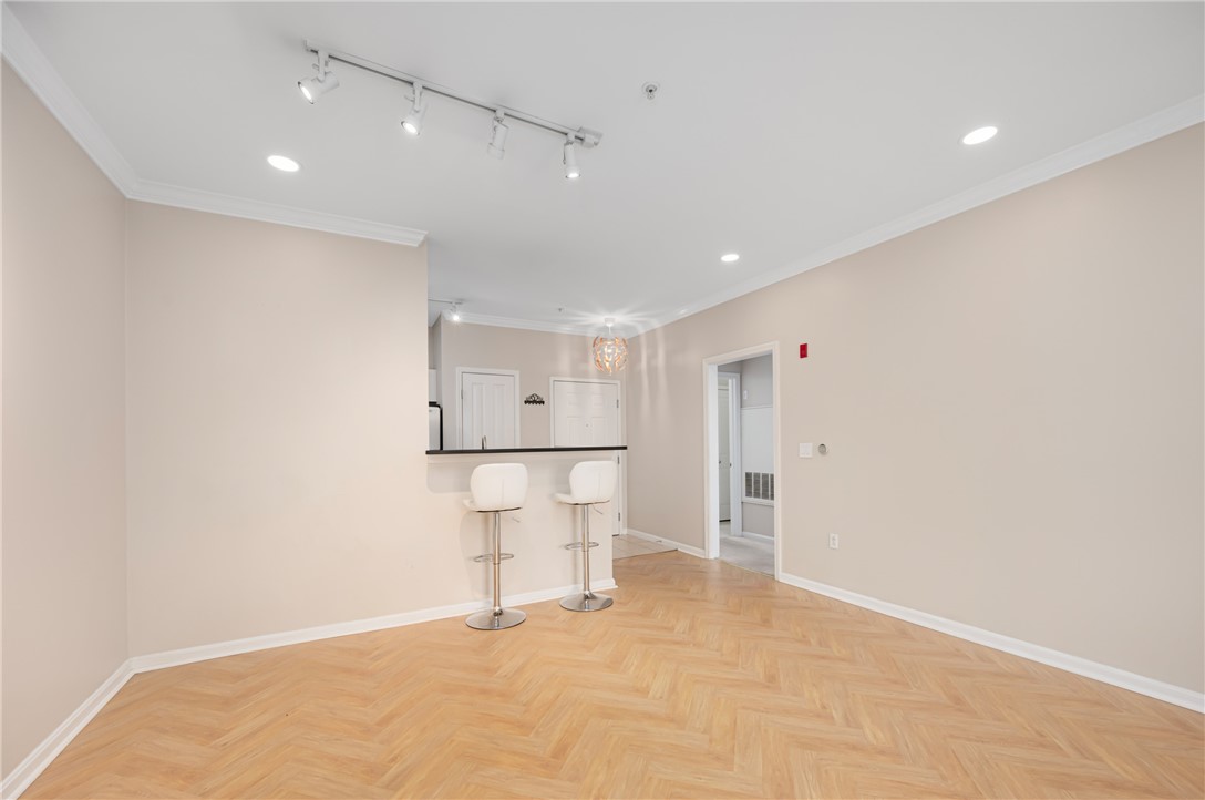 1000 Providence Place 374