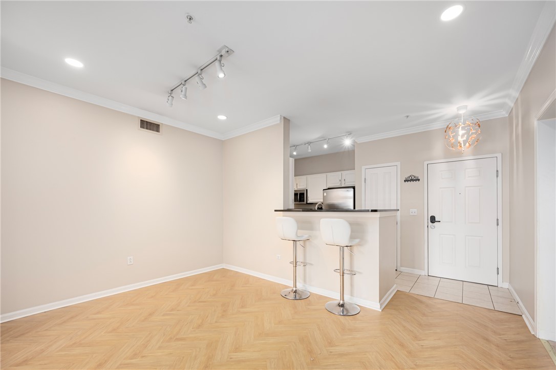 1000 Providence Place 374
