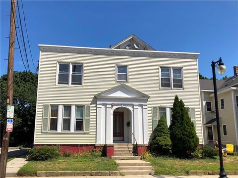 66 HAMLET Street 7 Woonsocket RI 02895