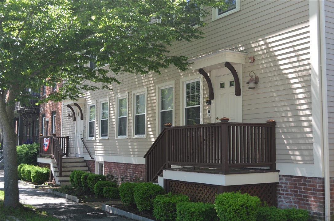 7 Bay View Avenue B