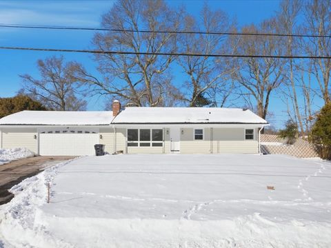 46 Circledale Drive Cumberland RI 02864