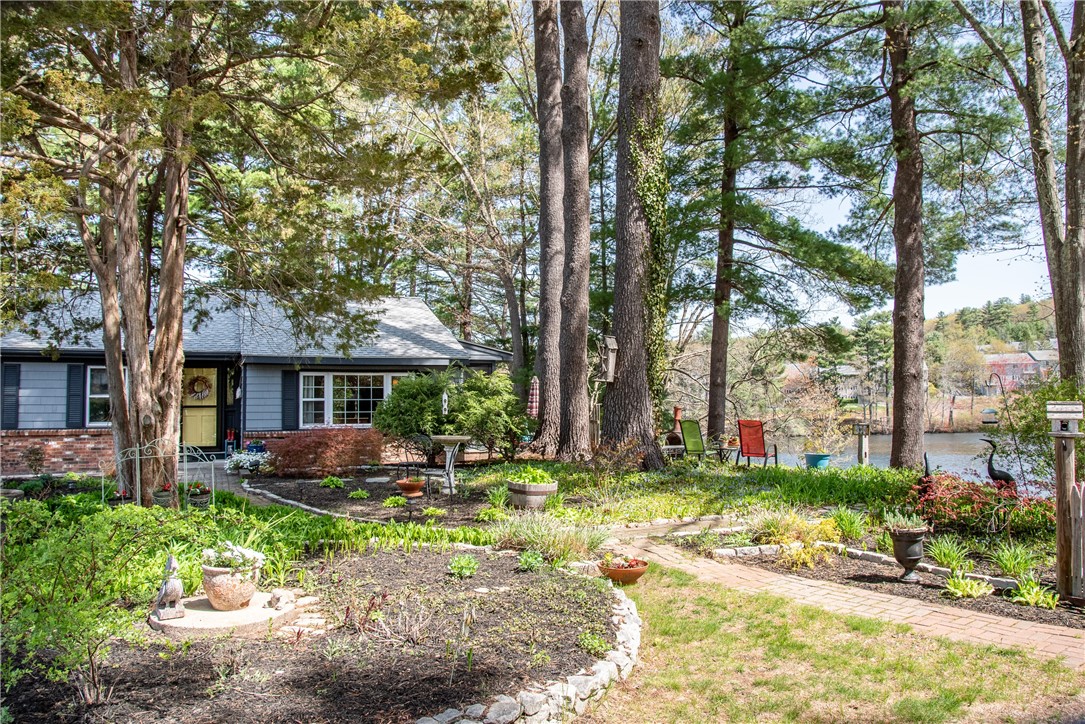 28 Riverview Avenue